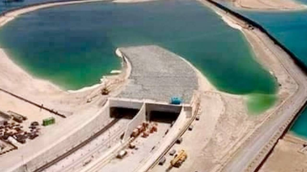 أنفاق بين مصر والسعودية