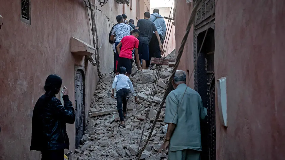 جدل كبير بعد إعلان الجزائر رفض السلطات المغربية المساعدات المقدمة لمنكوبي الزلزال